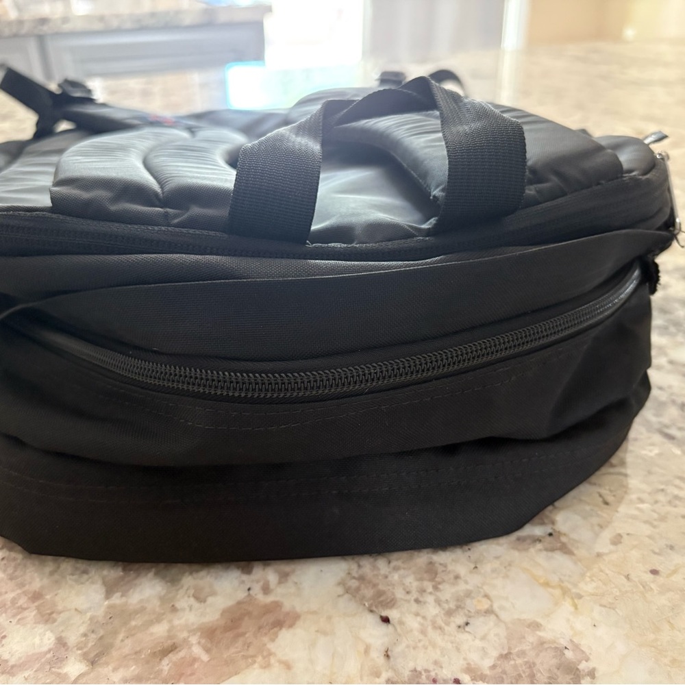 JanSport Classic Black Backpack - Picture 4 of 8
